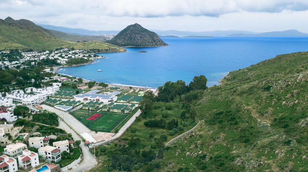 Club Marma Hotel 60/70