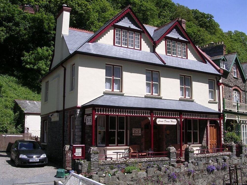 Lorna Doone House 1/28