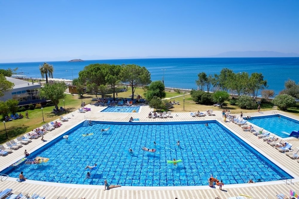 Grand Sahin s Gumuldur Resort 11/82