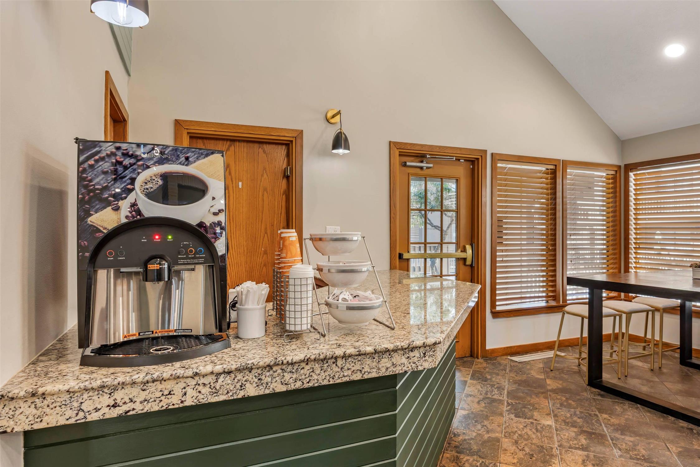 MainStay Suites Springfield South - Battlefield Rd 16/16