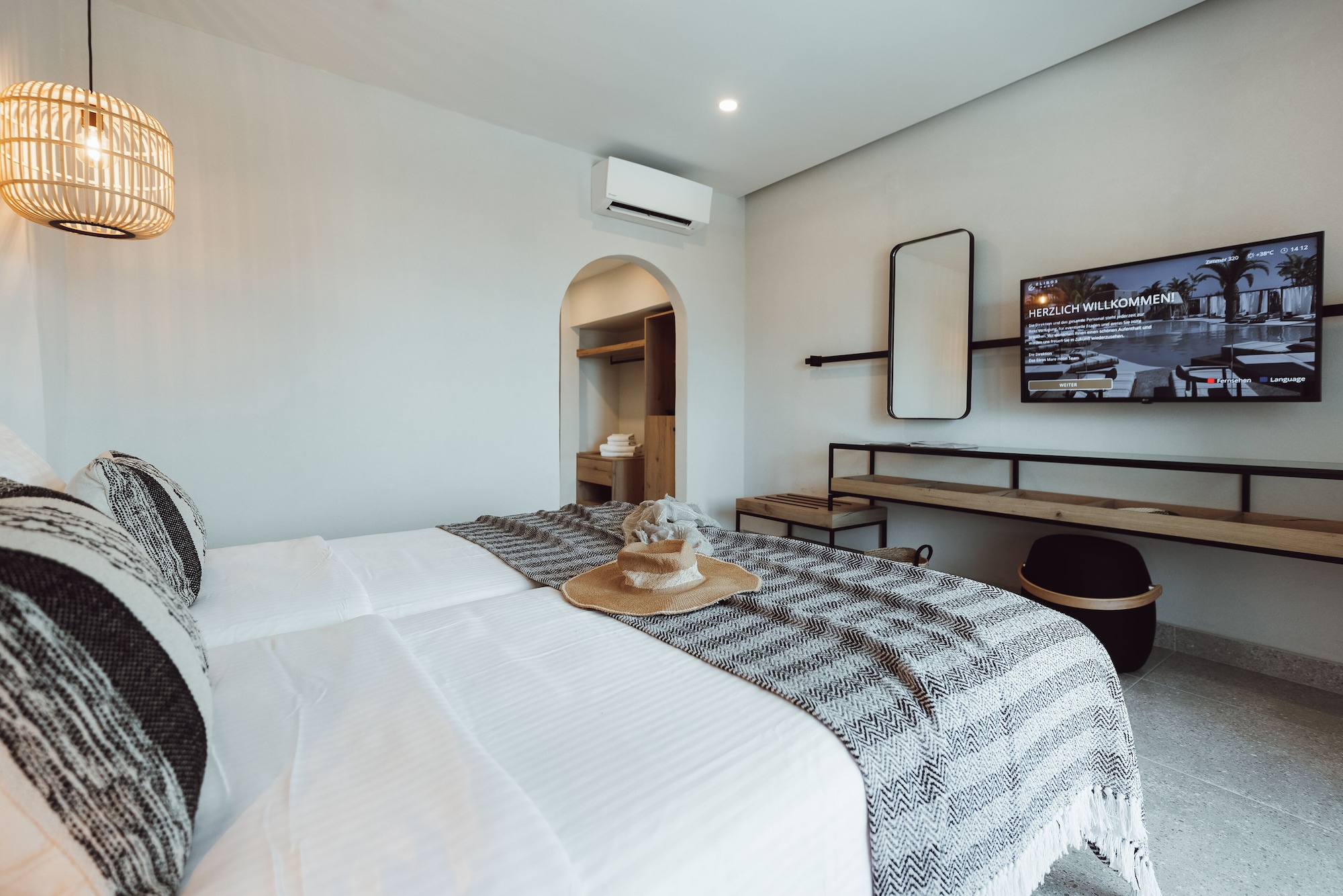 Twin/Double room - Superior - Sea View