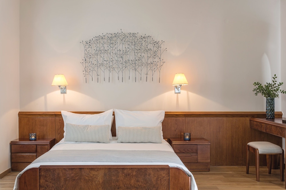 Avra City Boutique Hotel 15/43