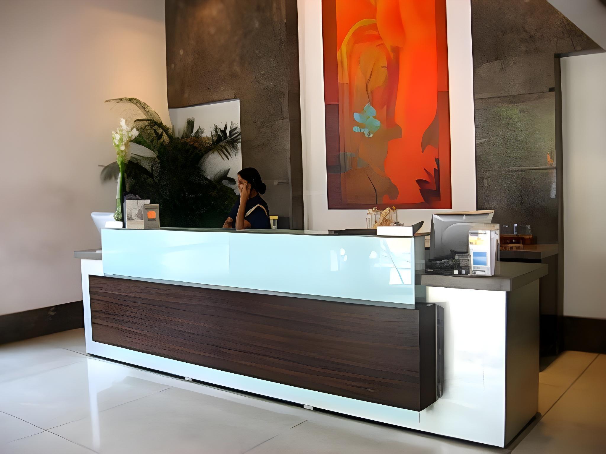 Centurion Hotel 4/24