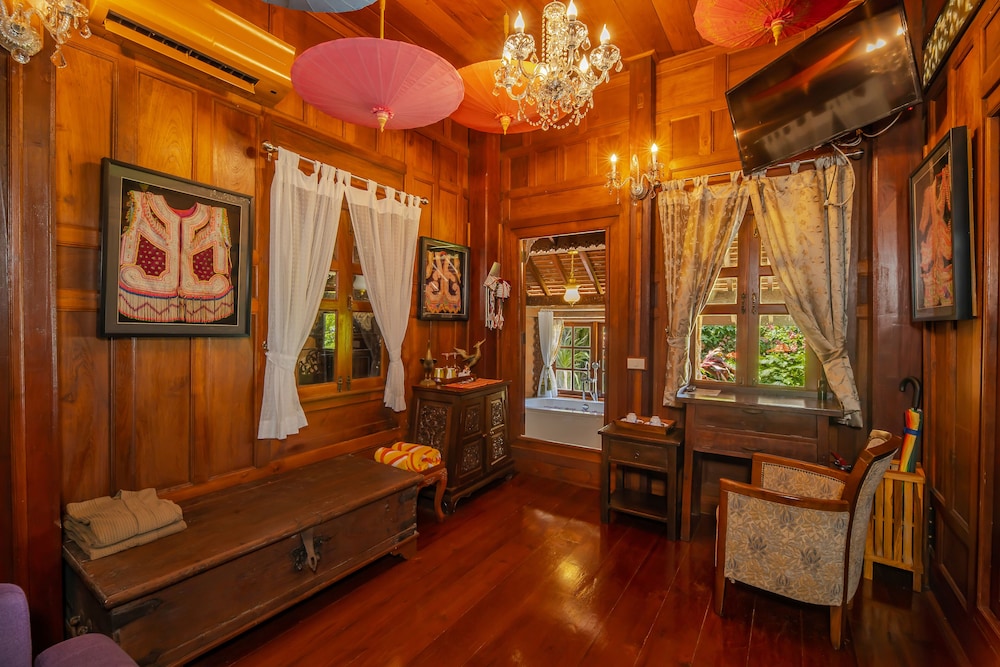 Baan Sang Pathum 24/50