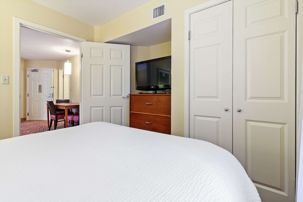 Extended Stay America Suites Newport News Yorktown 7/53