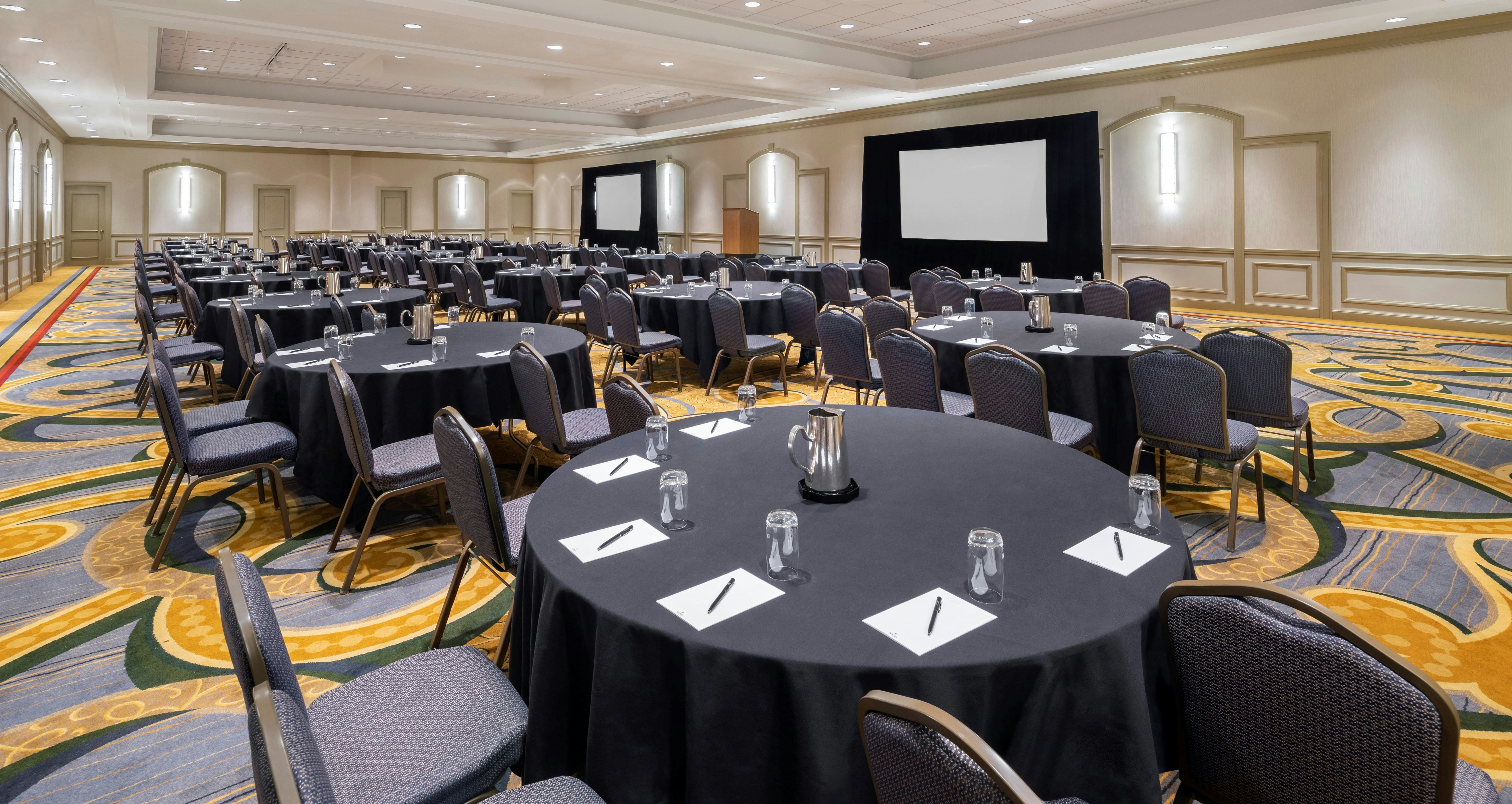 Hilton Indianapolis Hotel & Suites 28/45