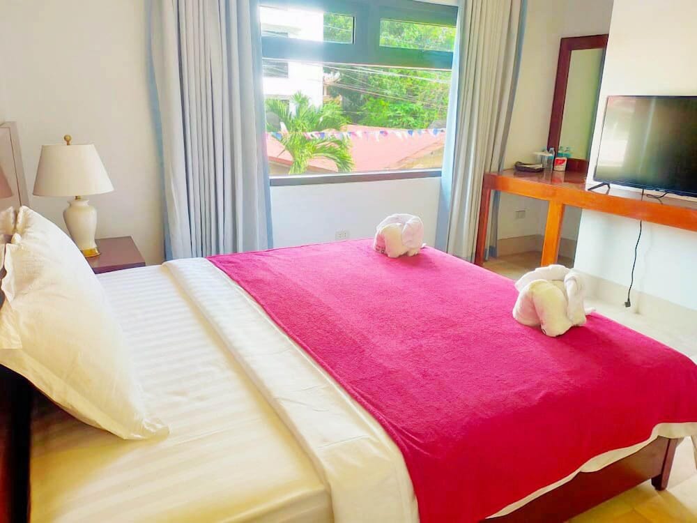 El Nido Beach Hotel 11/50
