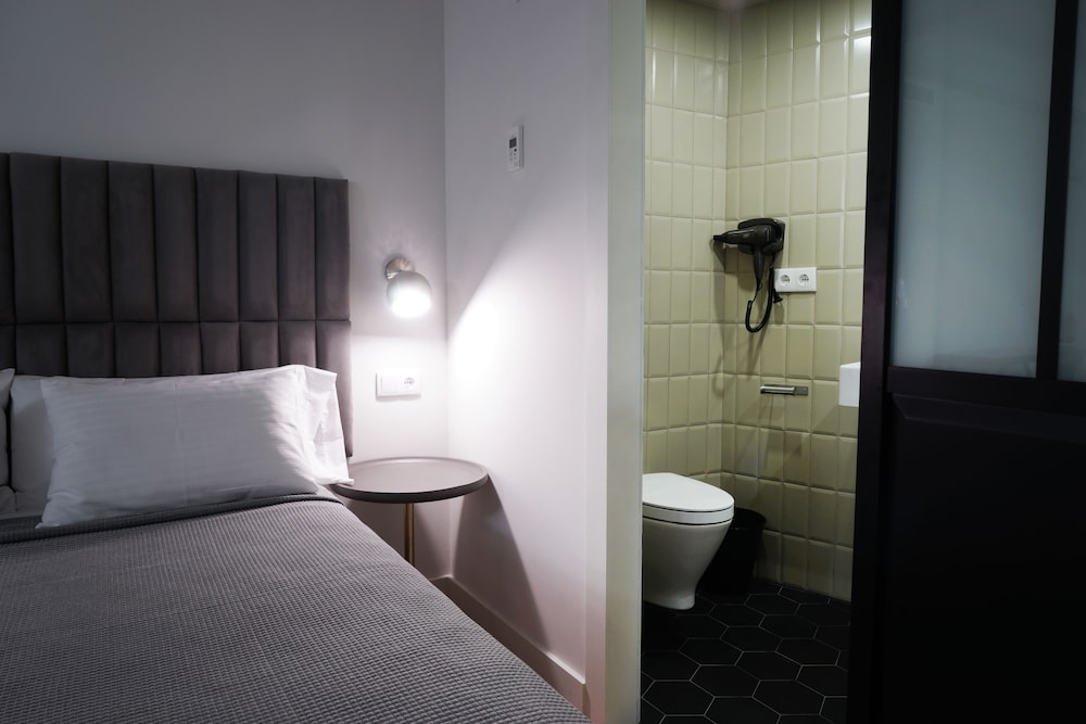 Md Design Hotel Portal Del Real 49/50