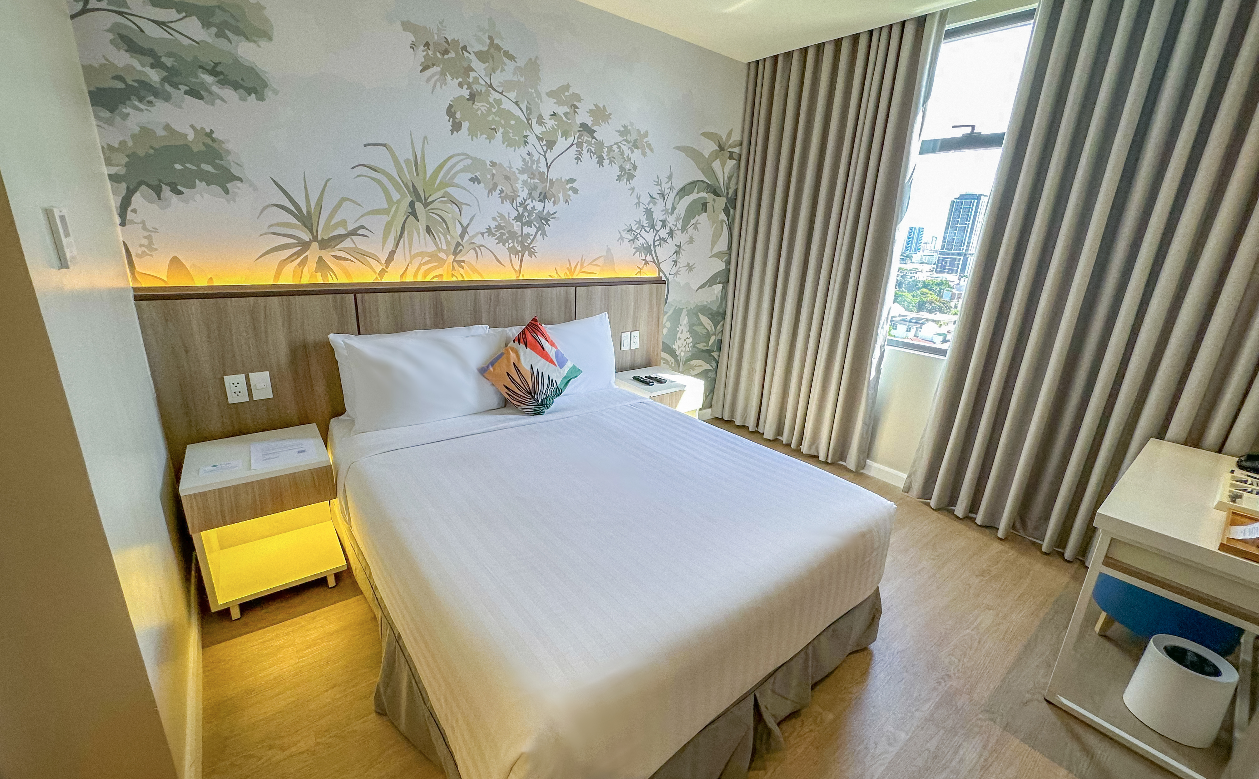 Harolds Hotel Quezon City 17/33