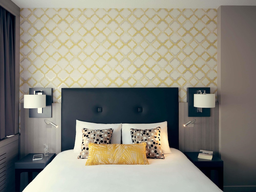 Mercure Orange Centre 10/49