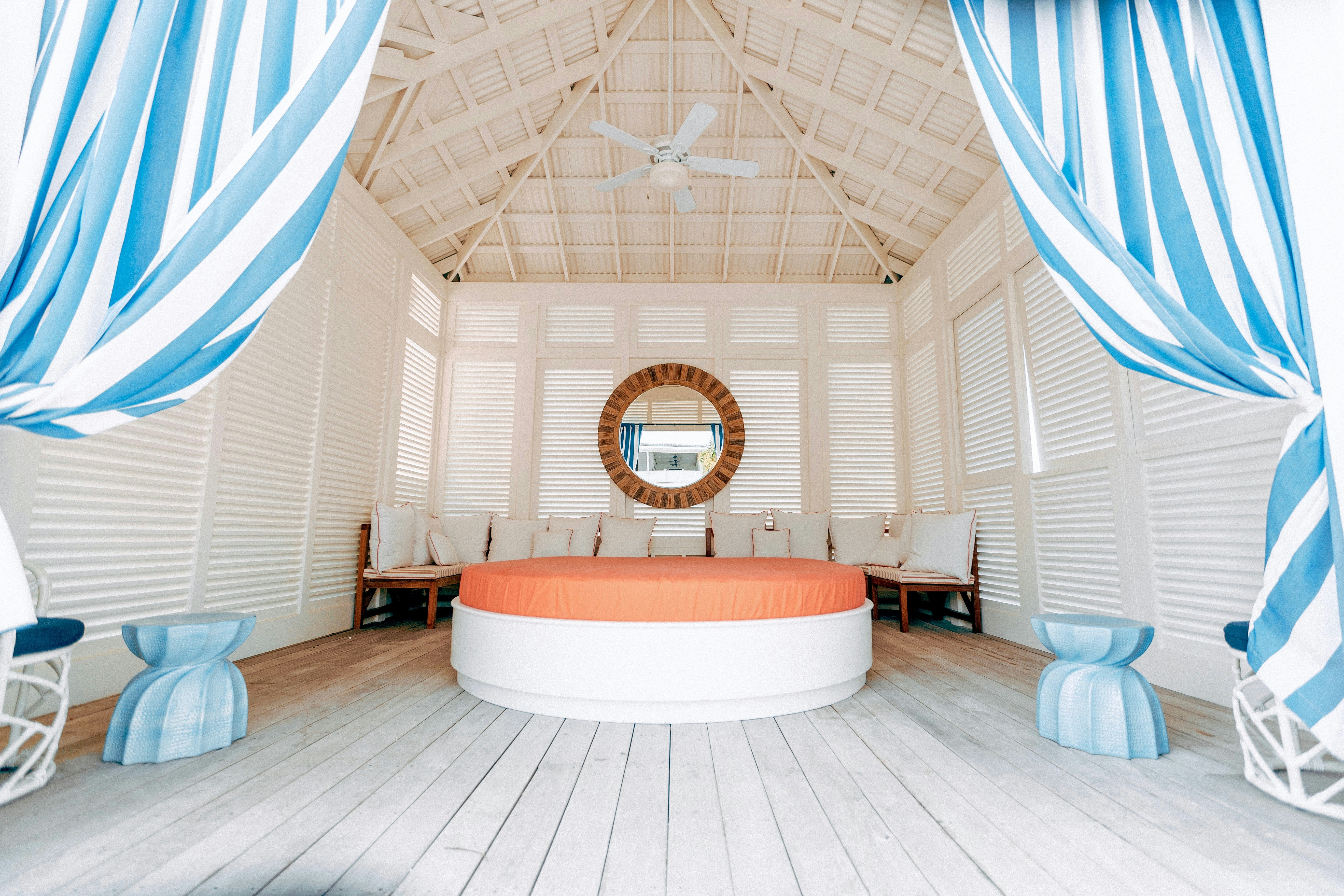 Mahogany Bay Resort & Beach Club, Curio Collection by Hilton 52/92