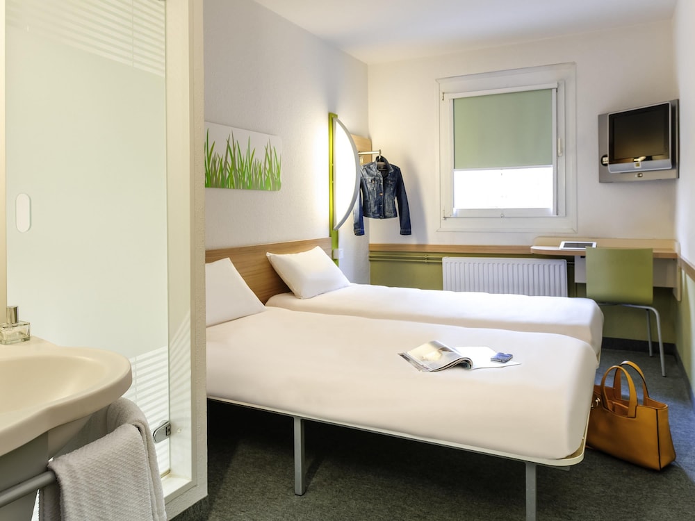 Ibis Budget Portsmouth 36/63