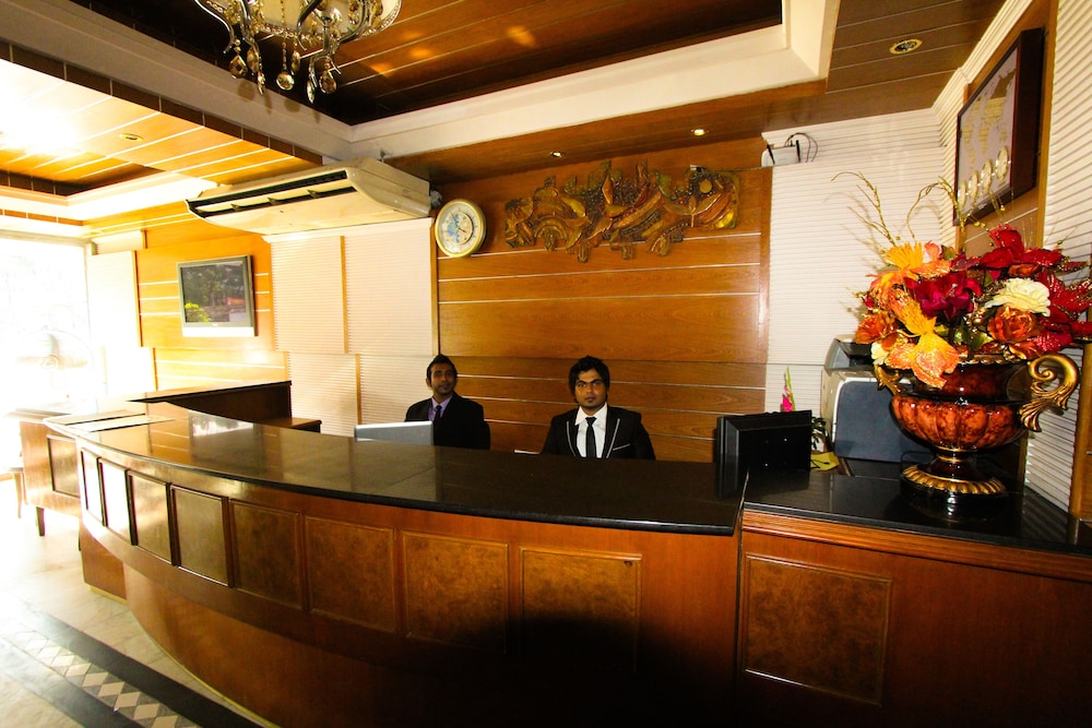 Sea Shell Hotel 9/40