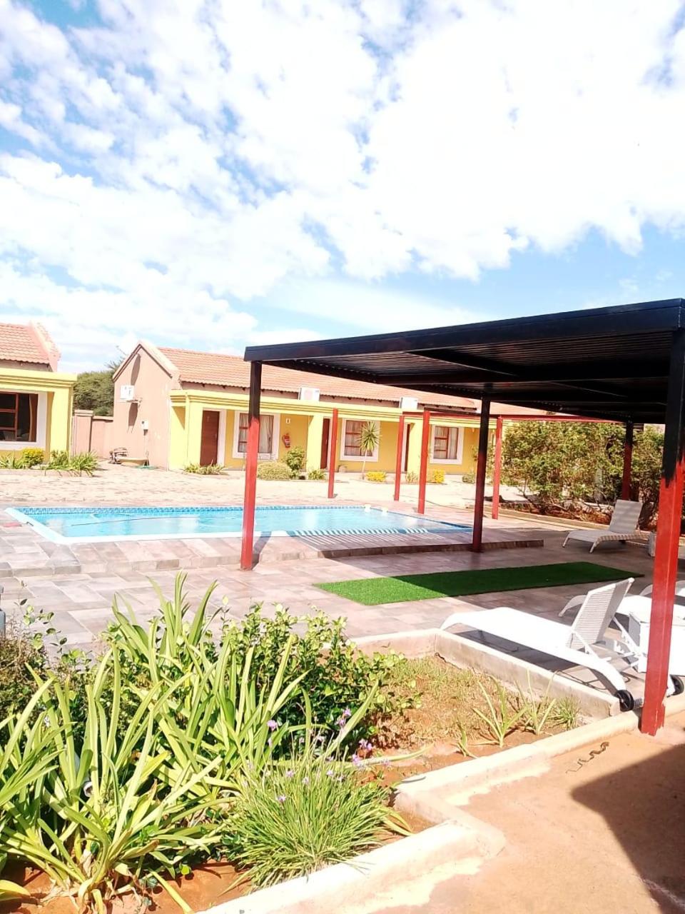 Ein Gedi Premier Lodge 2/33