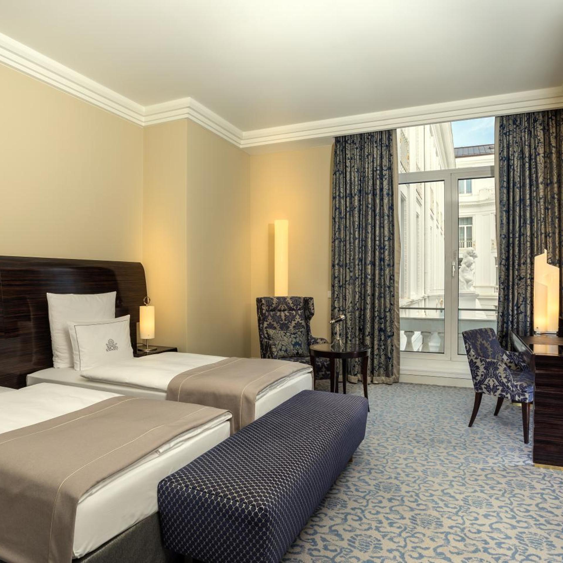 غرفة سوبيريور بسريرين منفصلين، Hotel Atlantic Hamburg, Autograph Collection 3/9