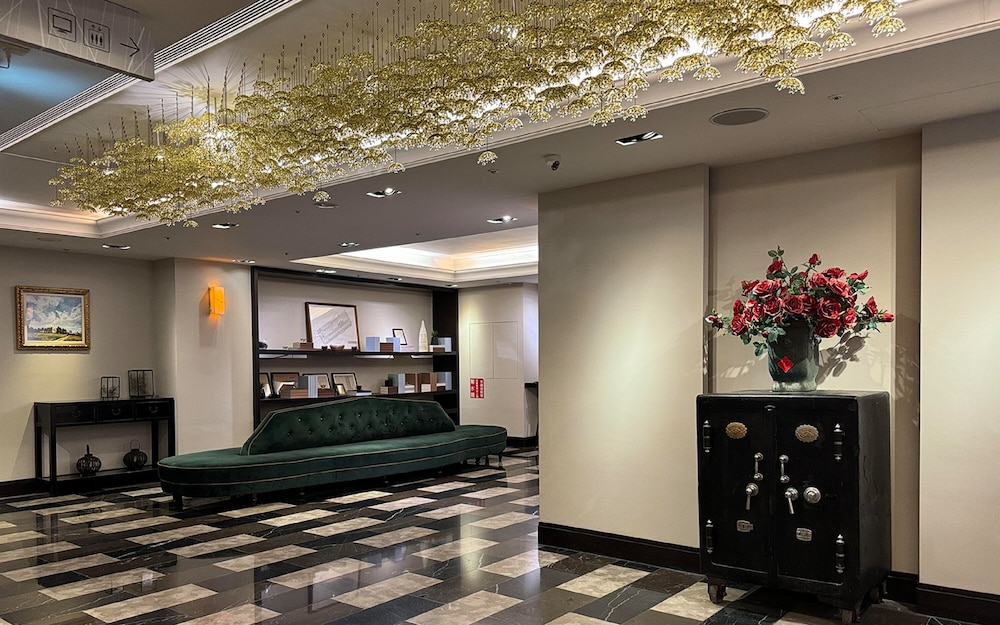 53 Hotel 9/55