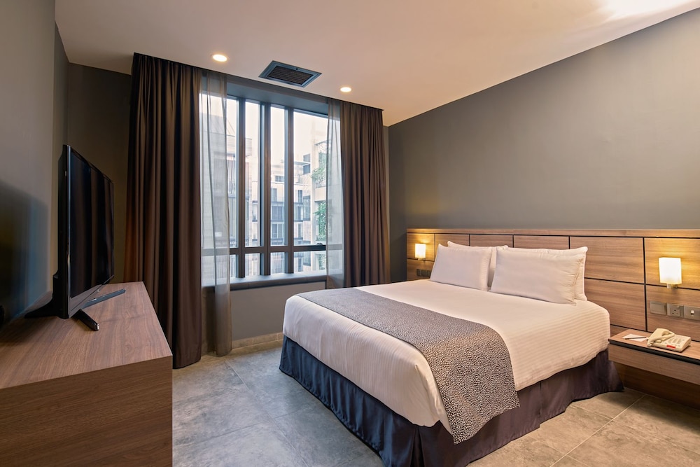 2 BEDROOMS, APARTMENT