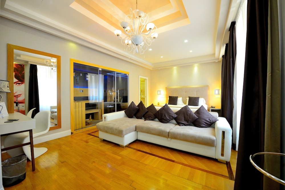 Terrazza Marco Antonio Luxury Suite Rome 48/72