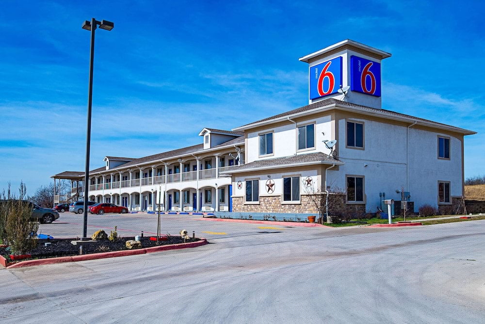 Motel6 Rhome, TX 37/43