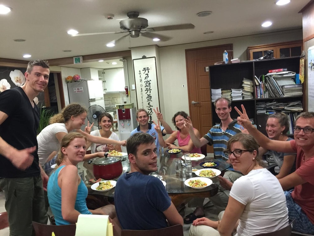 Hwaseong Guest House - Hostel 50/66