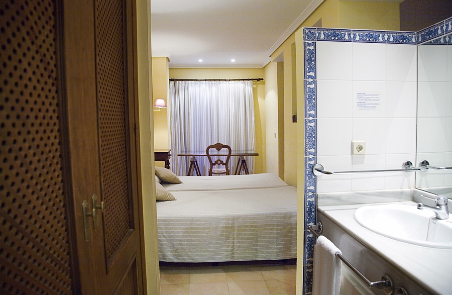 Bahia Sur Hotel 41/44