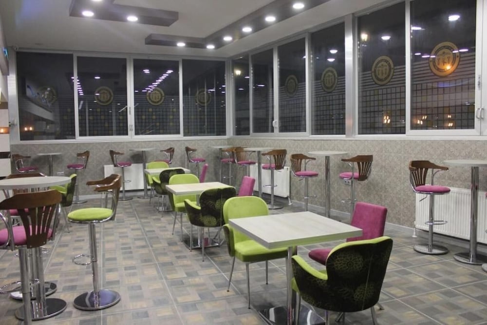 Hattusirin Otel 24/37