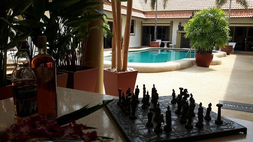 Siam Court 47/50