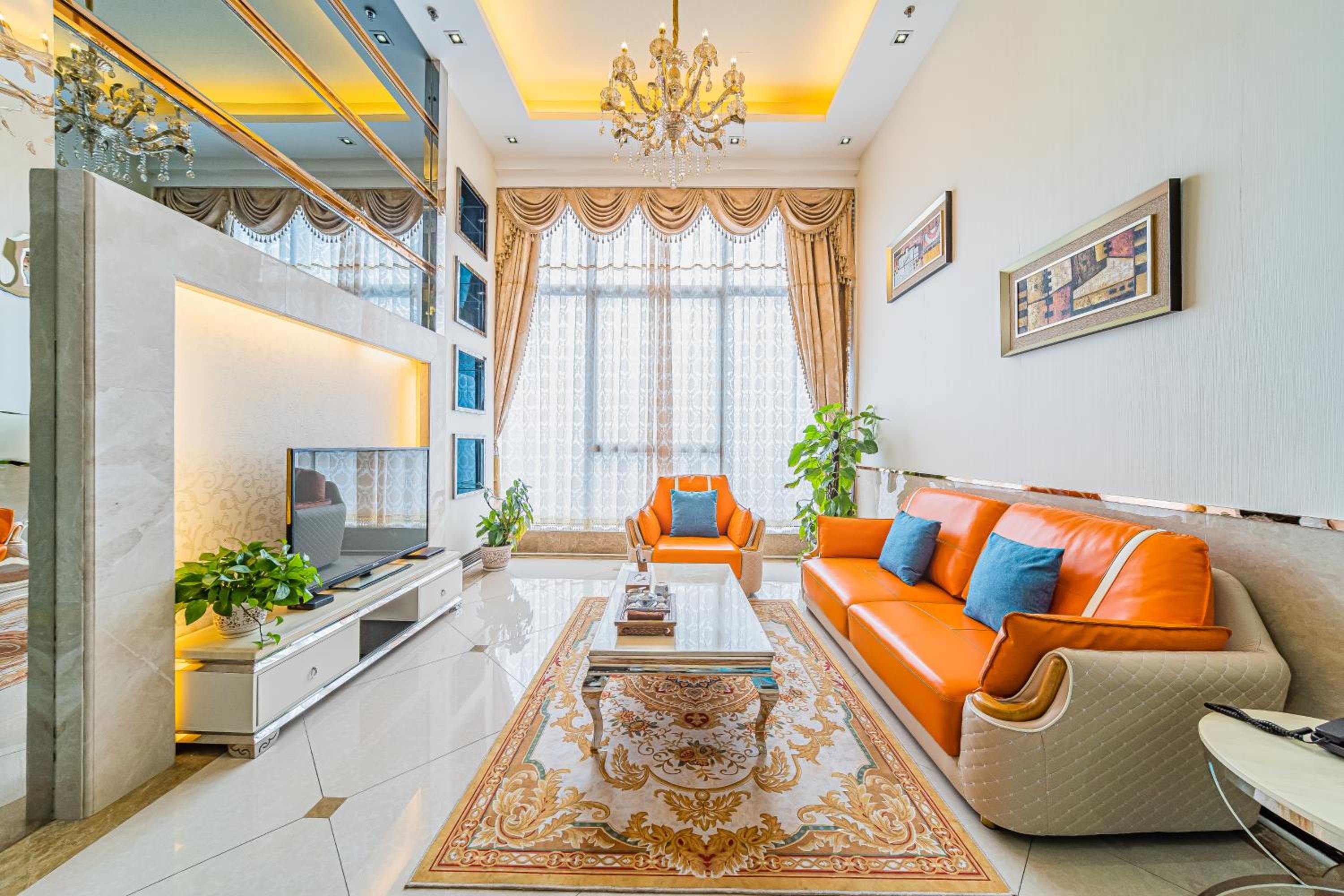 South North International Apartment 26/45