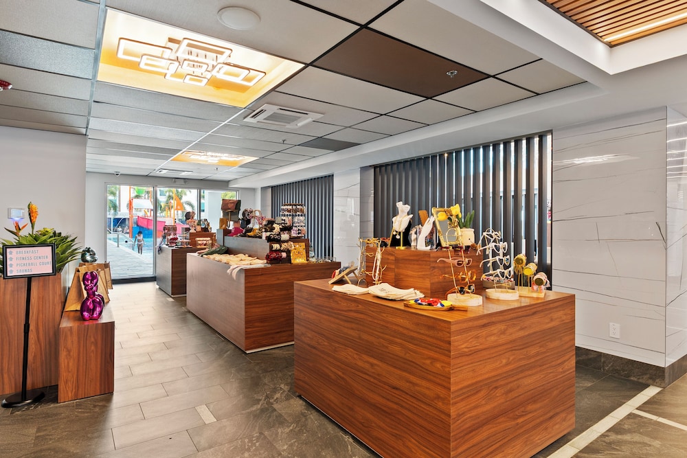 Kompose Boutique Resort at Theme Parks 7/55