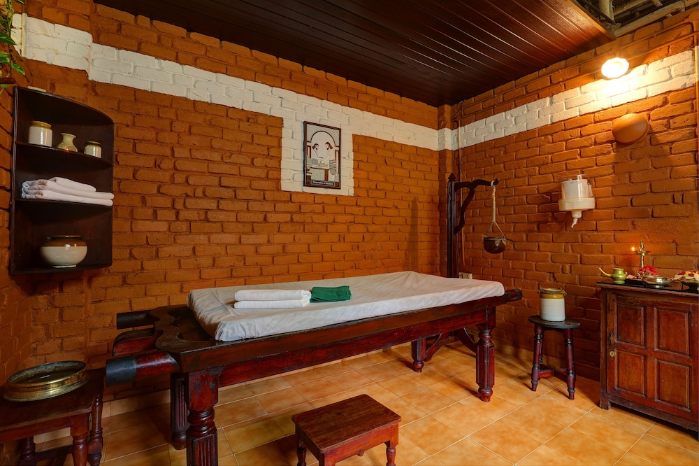 SOMATHEERAM AYURVEDA RESORT 17/38