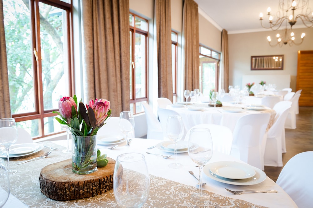 The Hilton Bush Lodge 28/45