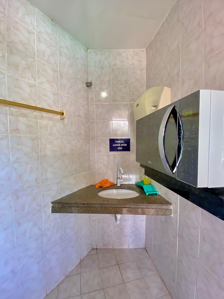 Hotel Porto Das Ancoras 19/50