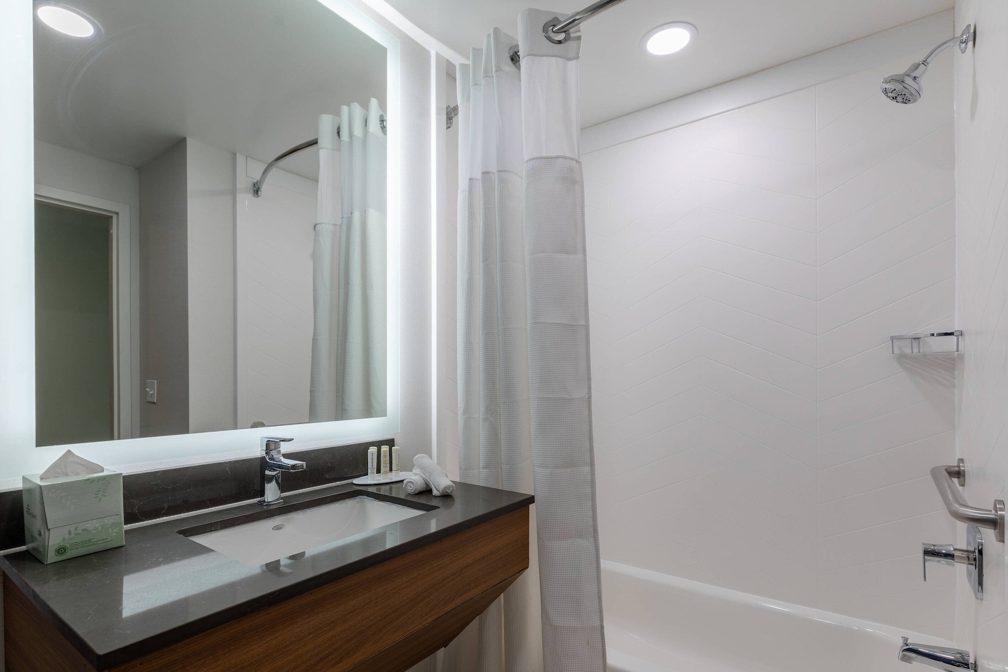 جناح بسريرين كوين مع أريكة، Fairfield Inn & Suites By Marriott Atlanta Stonecrest 2/3