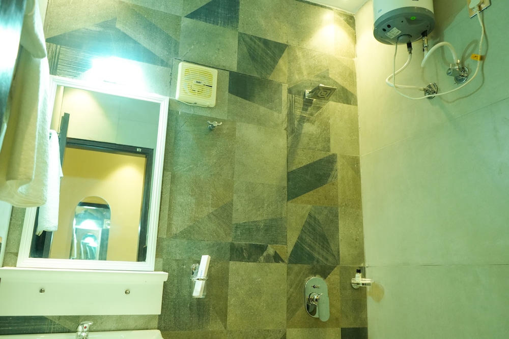 Hotel Katani Inn, Kharar 15/15