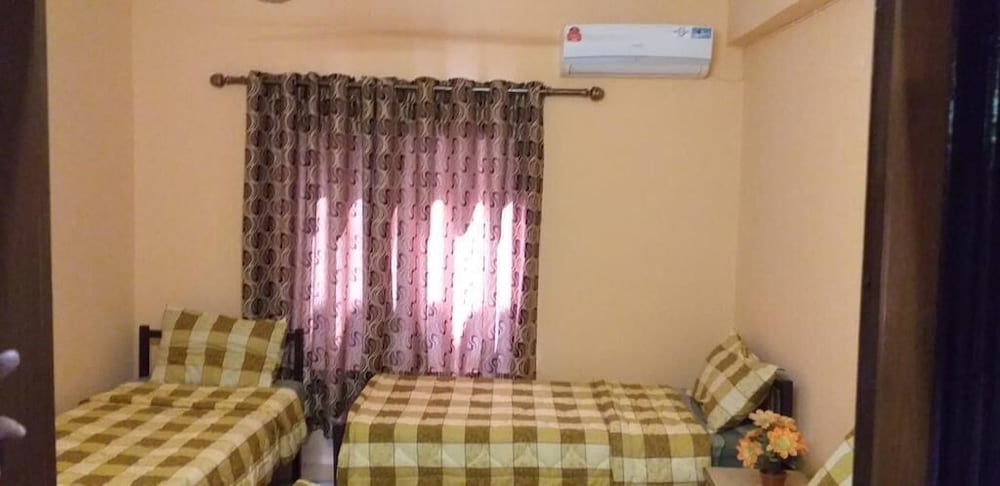Cliff Hostel 5/36