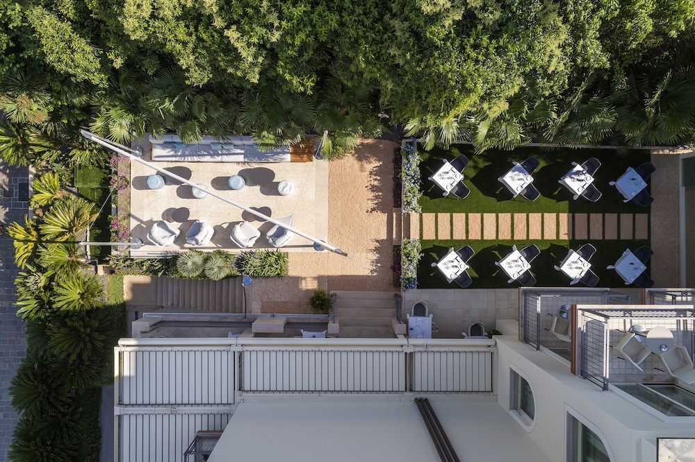 Villa Rosa Hotel 6/65
