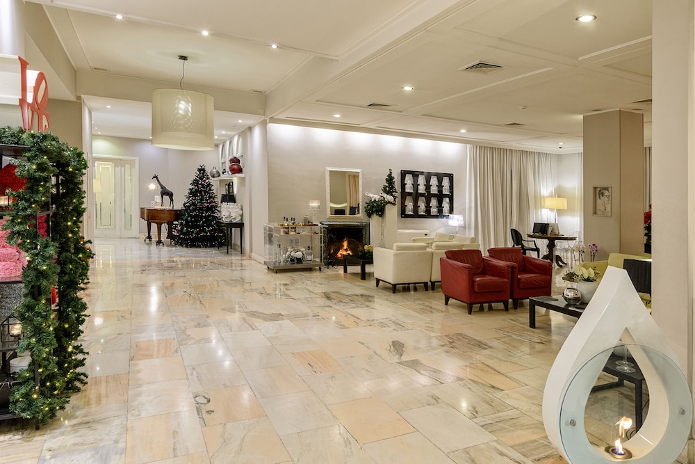 HOTEL CERERE 8/50