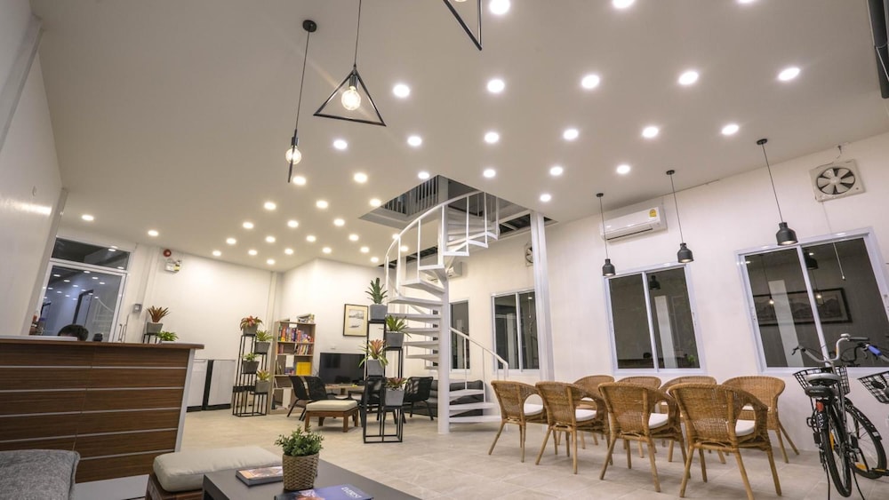 Connect Hostel 6/52