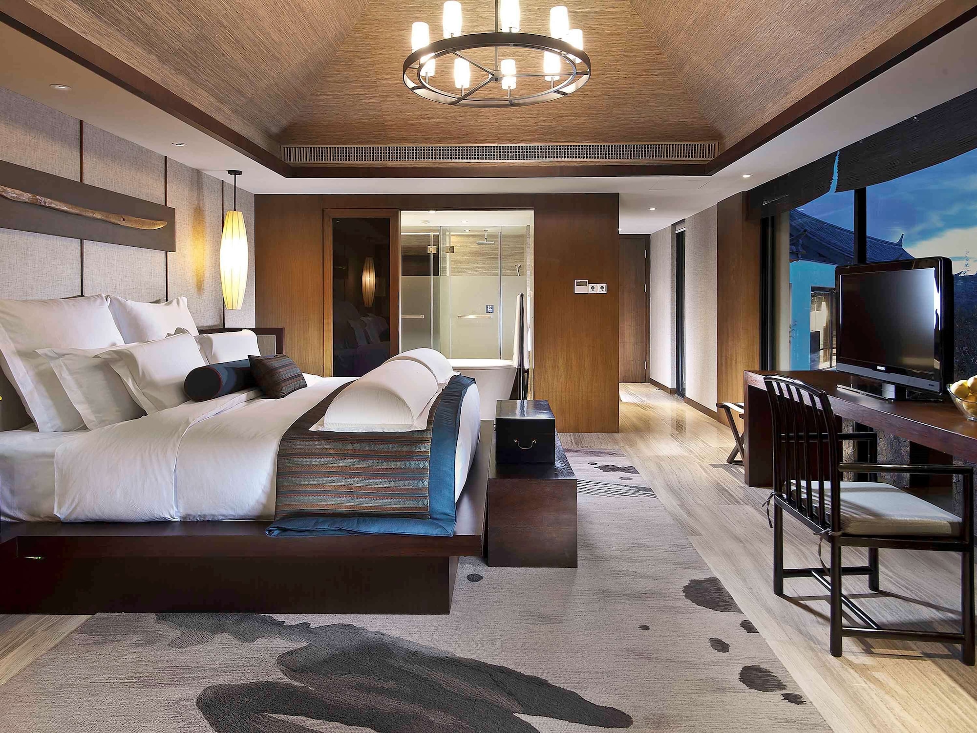 3 BEDROOMS, DELUXE, VILLA