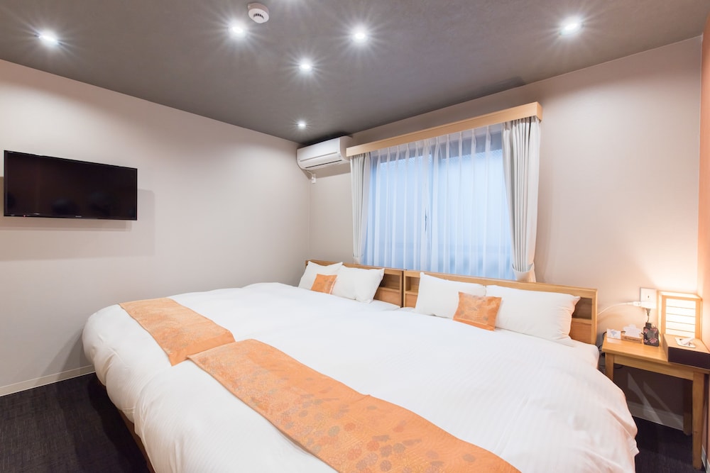 STANDARD, DOUBLE BED