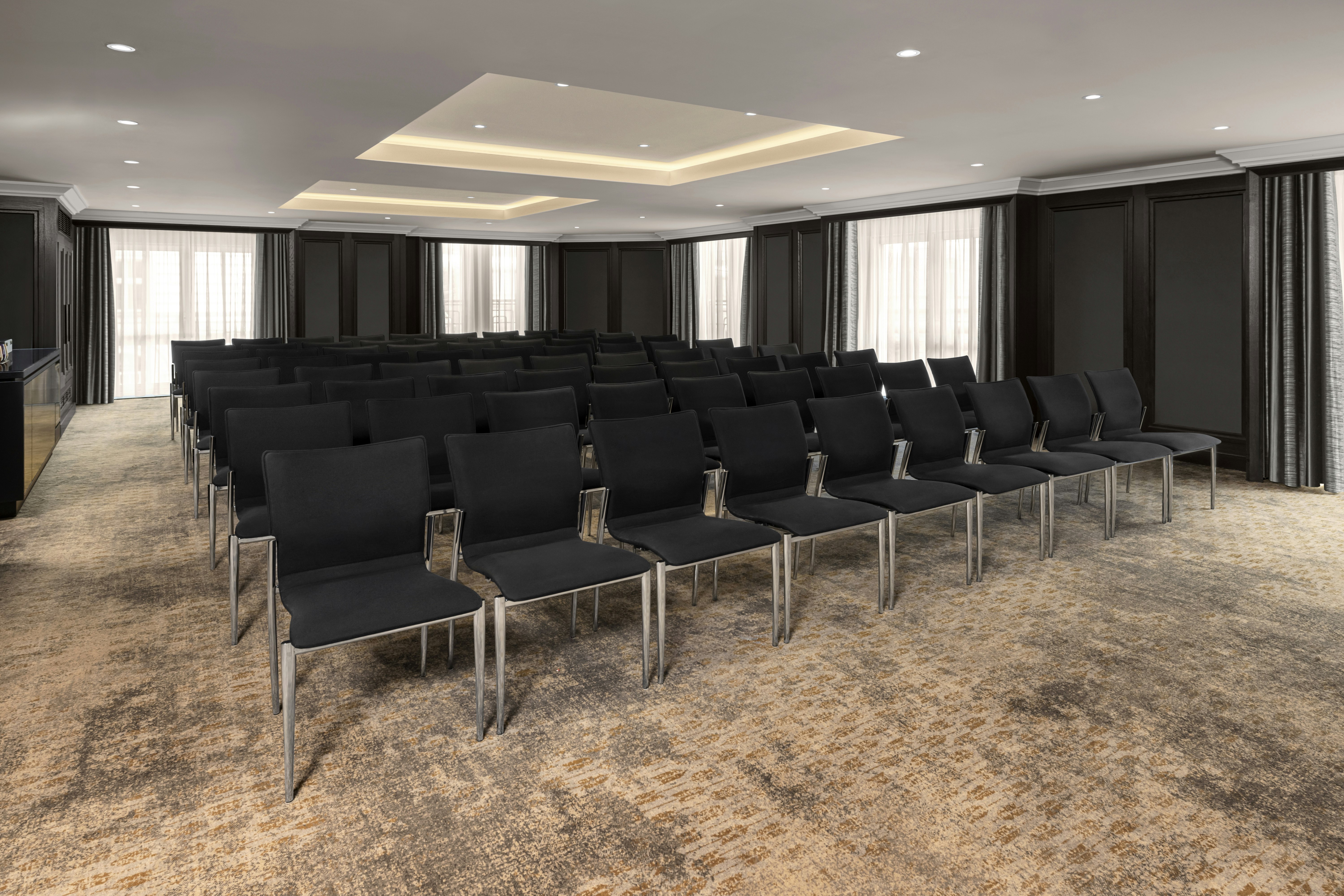 Hilton Vienna Plaza 78/83