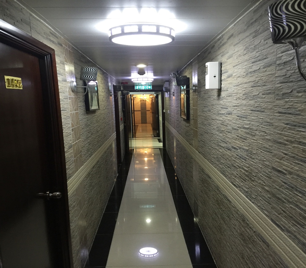 Hi-Inn 42/46
