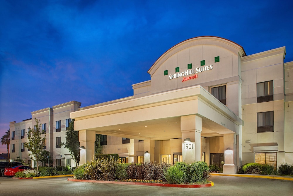 SpringHill Suites by Marriott Modesto 3/28