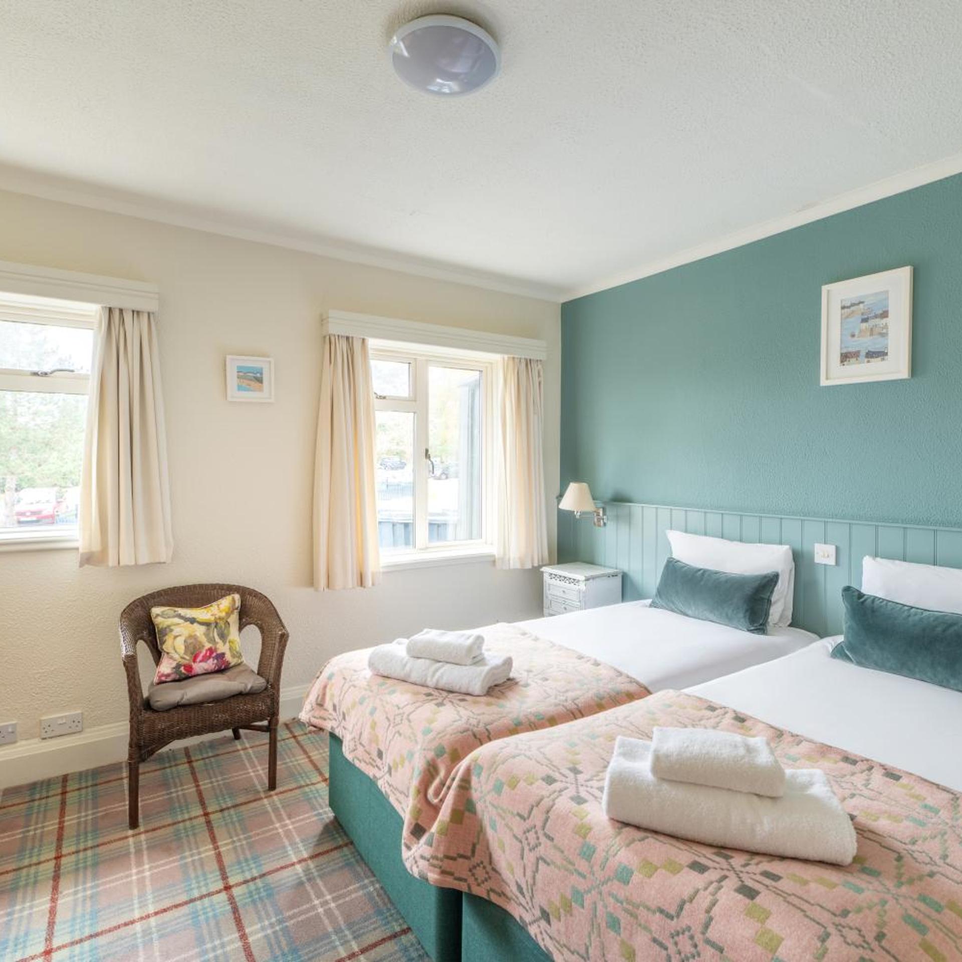 2 Bedrooms, Suite