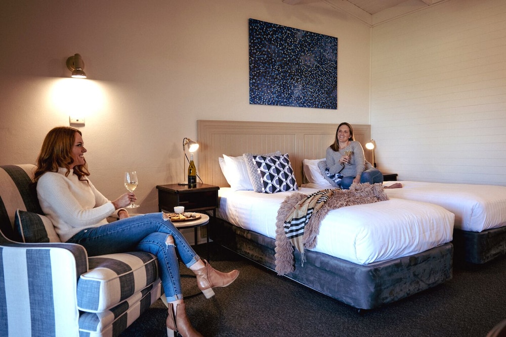 Hunter Valley Resort + Farm 9/37