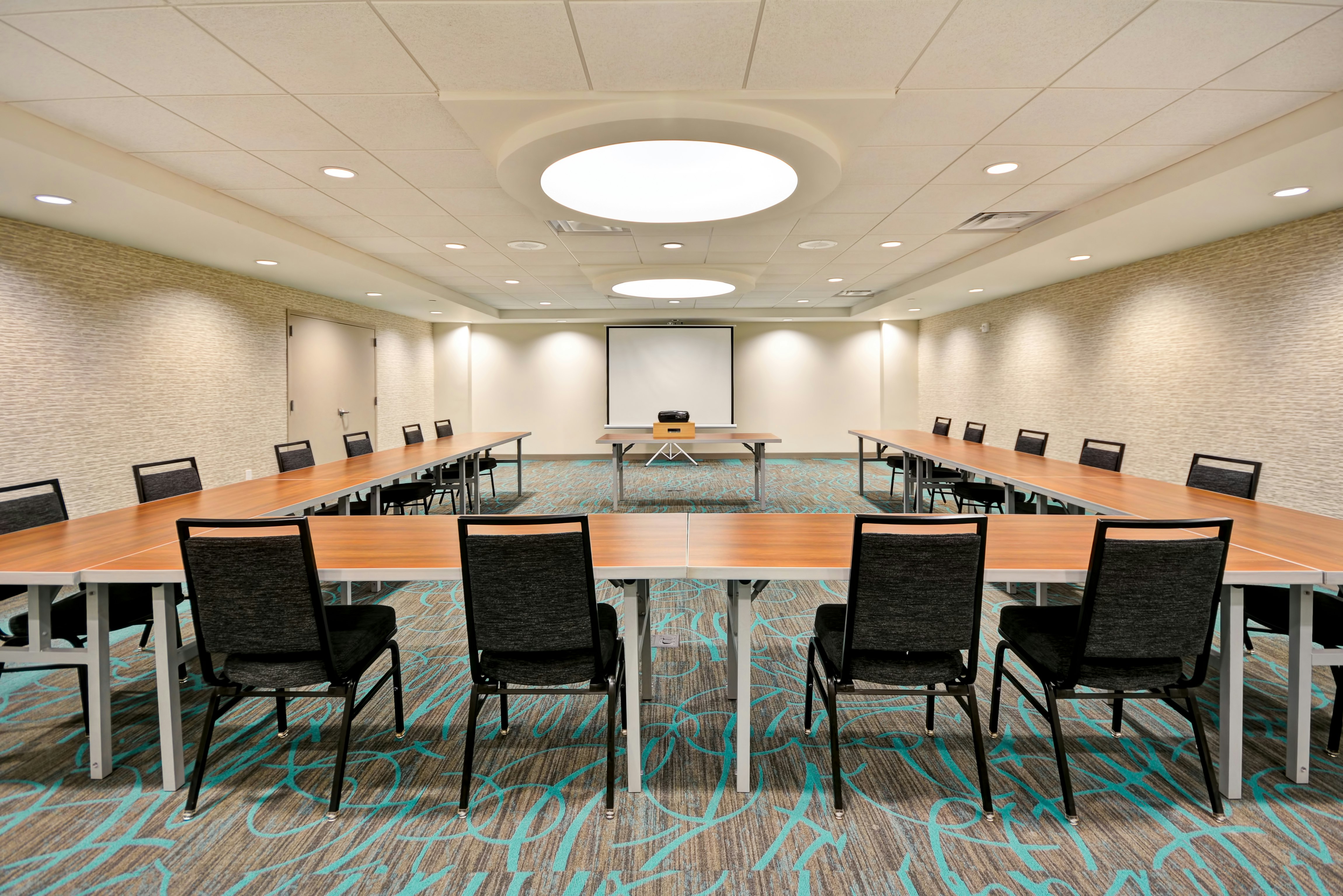 Home2 Suites by Hilton at the Galleria 38/46