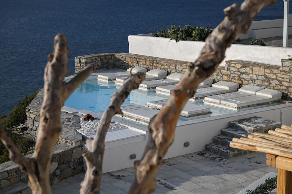 Iliada Suites - Adults Only 42/50
