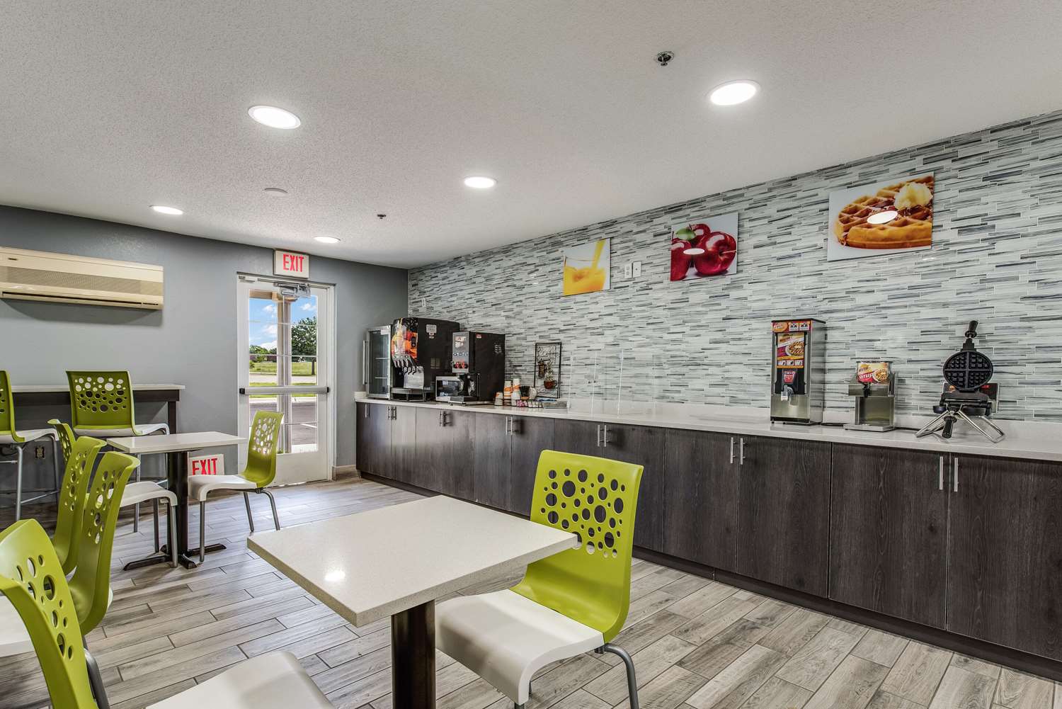Quality Inn Owatonna Near Medical Center 8/14