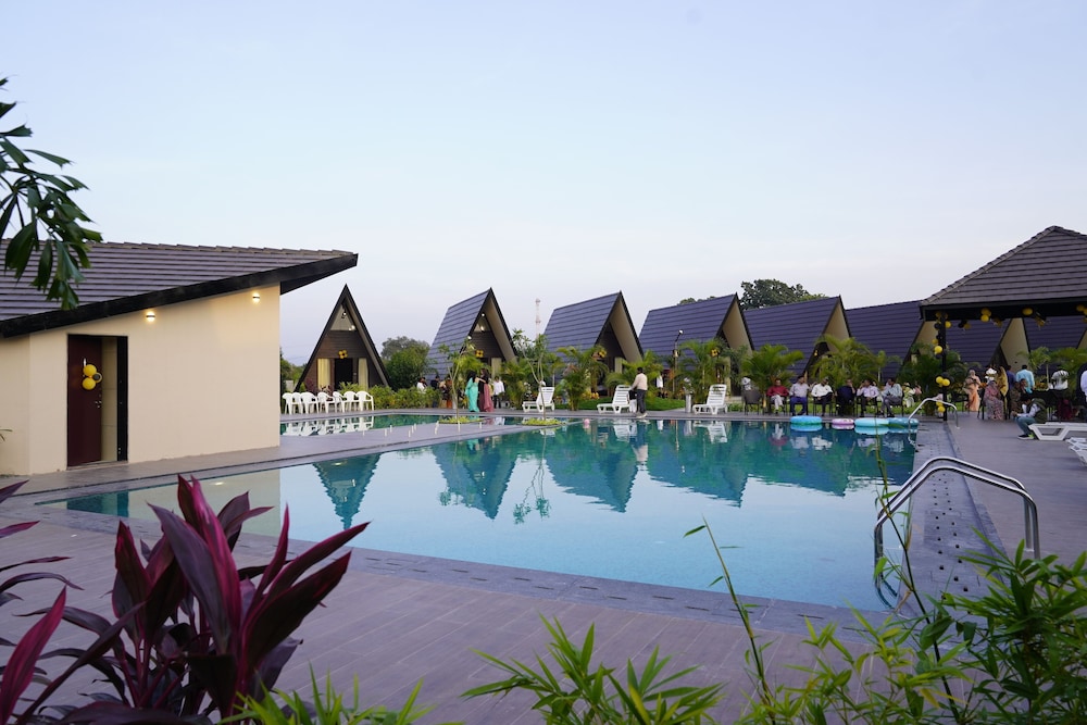 Vindhyachal Resort 38/45
