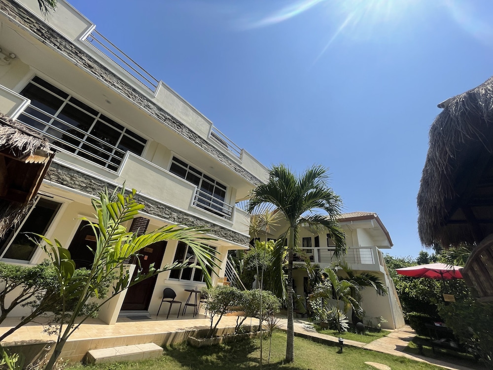 Palms Cove Resort 1/73